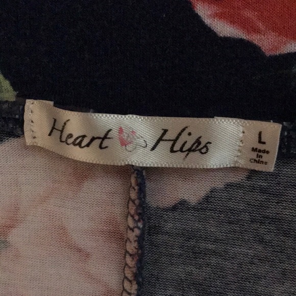 Floral skirt - Picture 2 of 3